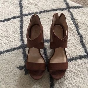 Jessica Simpson Wedges